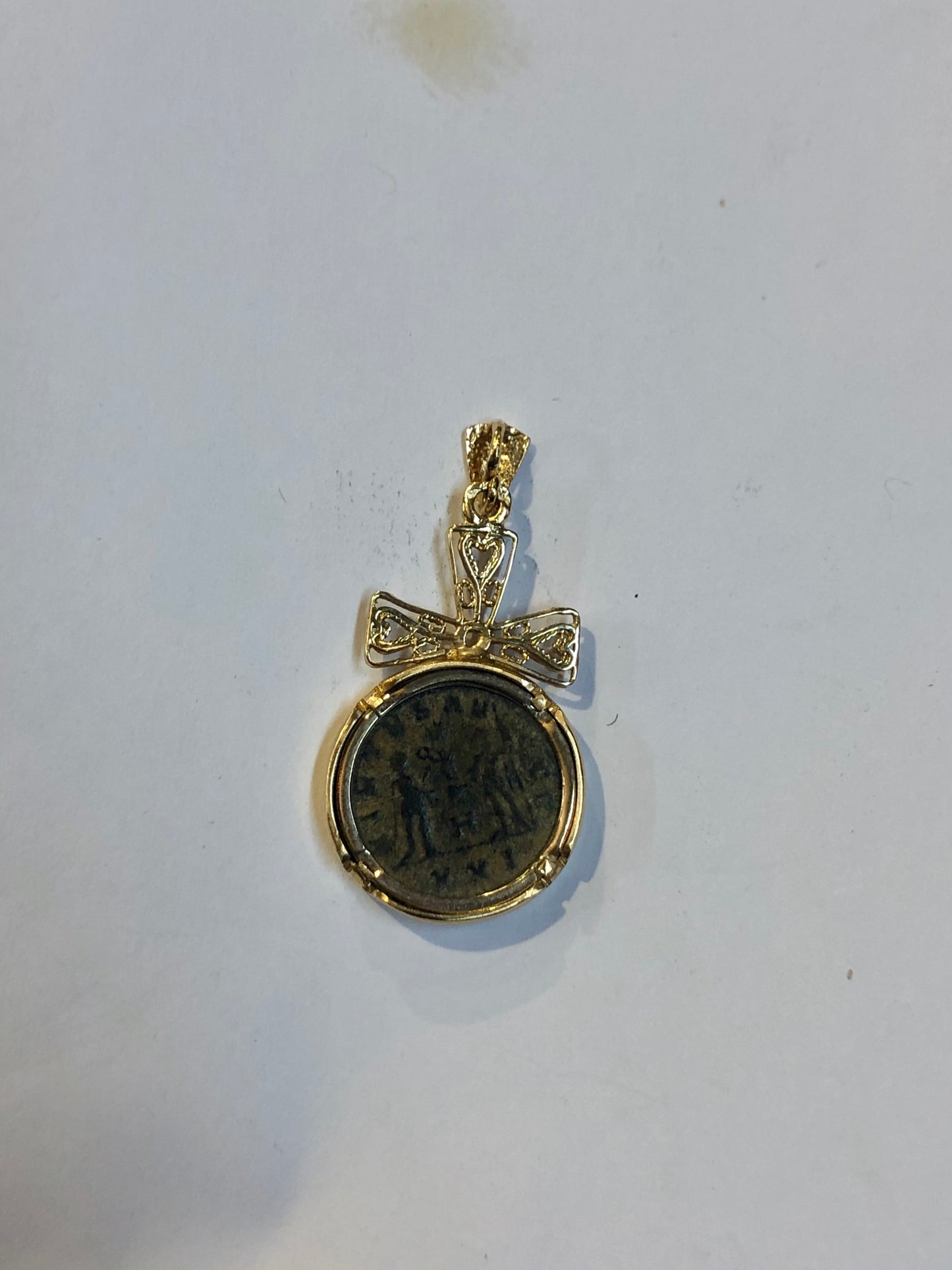 Roman Bronze Denarius, golden Pendant. 14K. 63 B.C./ 330 A.D.