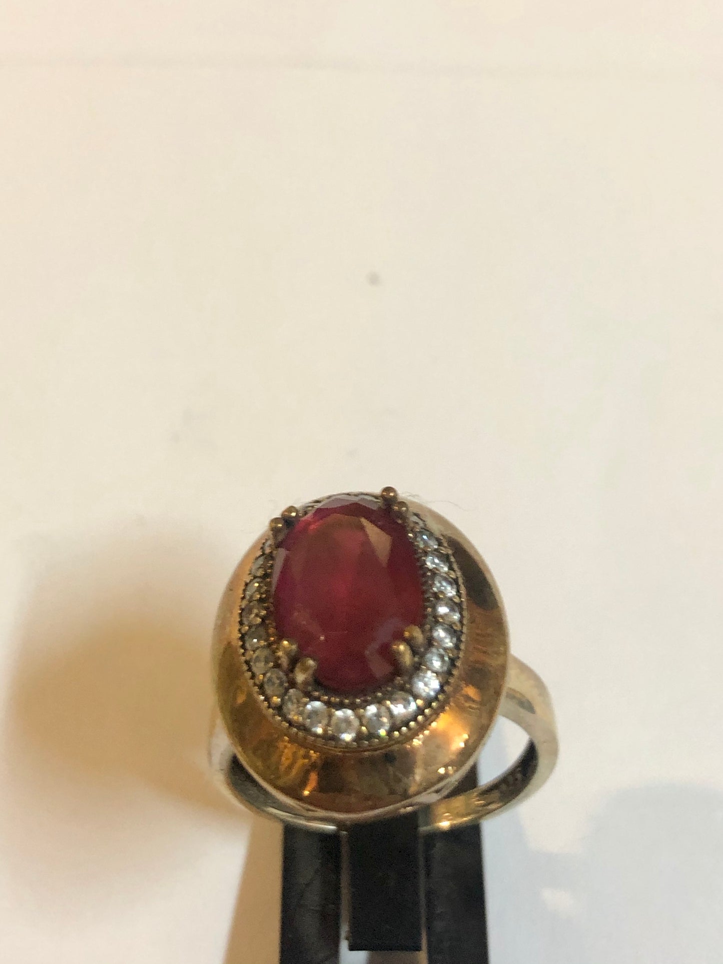 A 925 Silver ser of a Ring, Earrings and a Pendant with Sapphire stones.