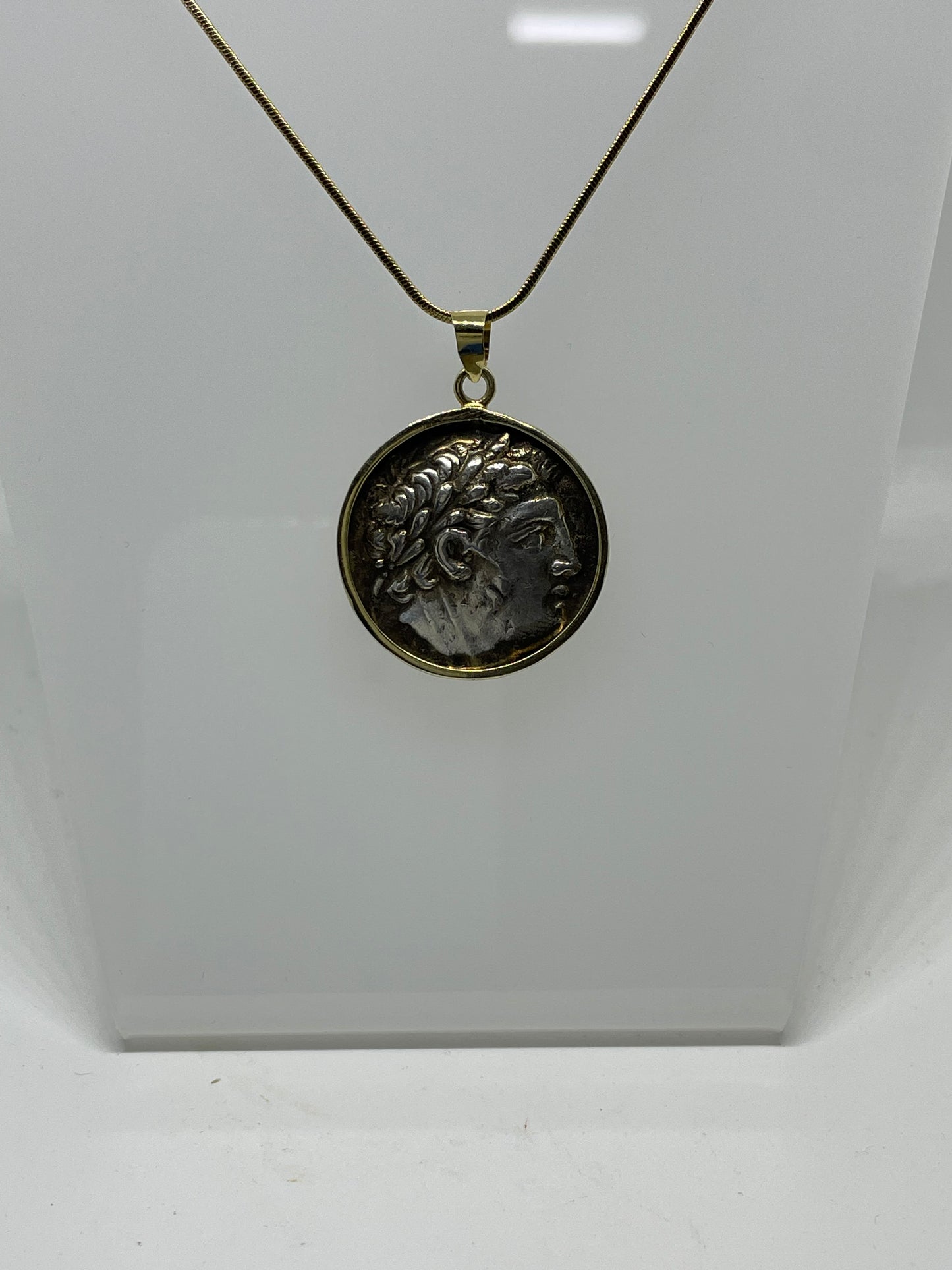 Tyre Shekel in 14K Gold Pendan