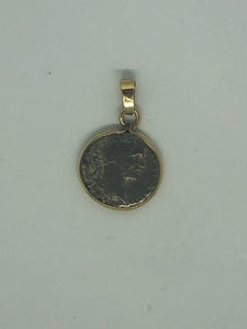 A Roman Silver dinar Pendant, 14k.