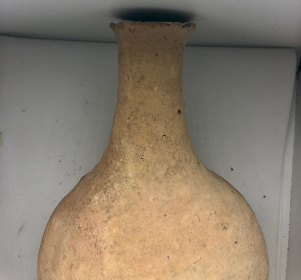A Roman Water Jar, Ancient Pottery. 63 BC.