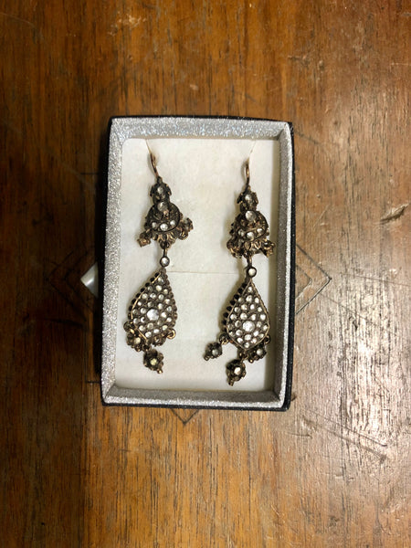 A Russian Golden Pair of Earrings, with Diamonds. 120 Years old. 10K