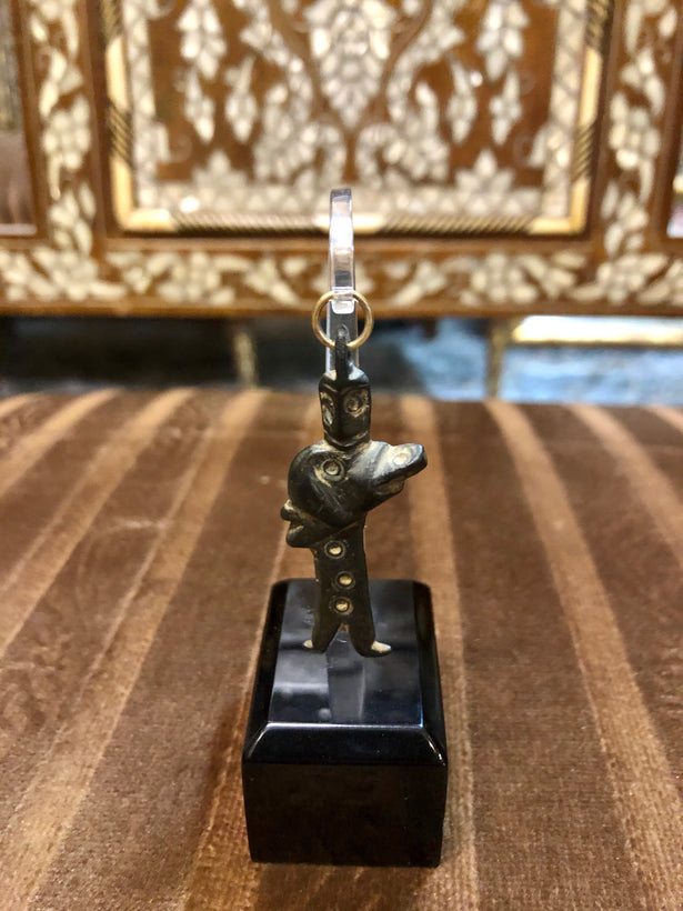 BRONZE &amp; STATUES