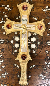 A 925 silver cross with the depiction of Jesus’s crucifixion.